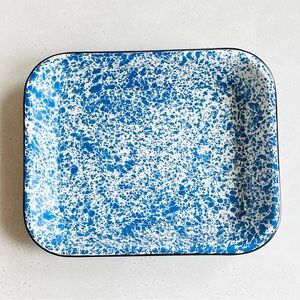 White and Blue Splatter Enamelware casserole baking cook pan